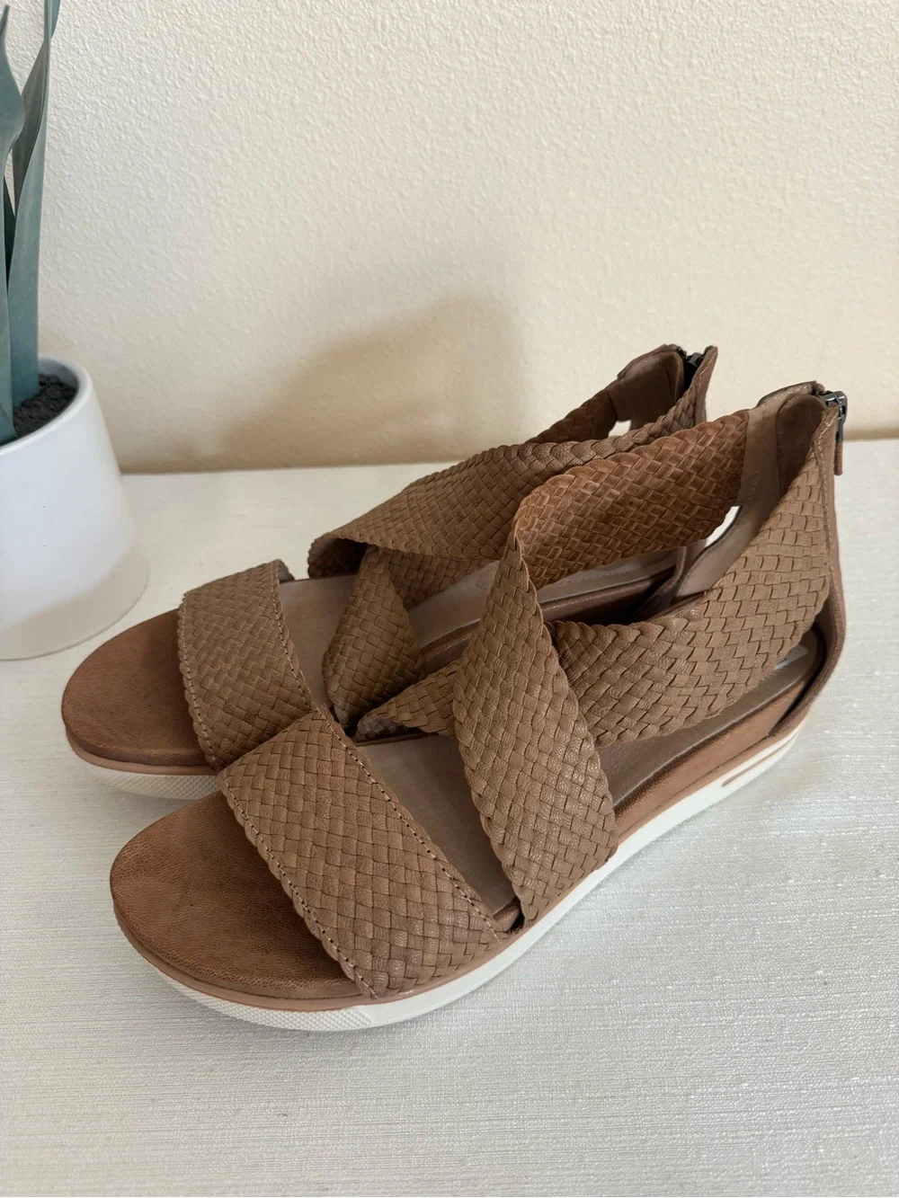 EILEEN FISHER Woven Brown Leather Platform Women’s Comfort Sandals